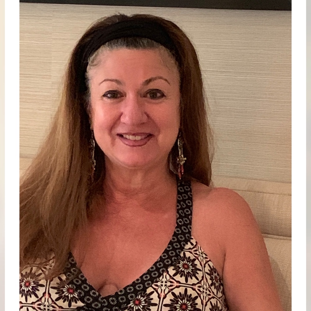 Meet your Posher, Pamela